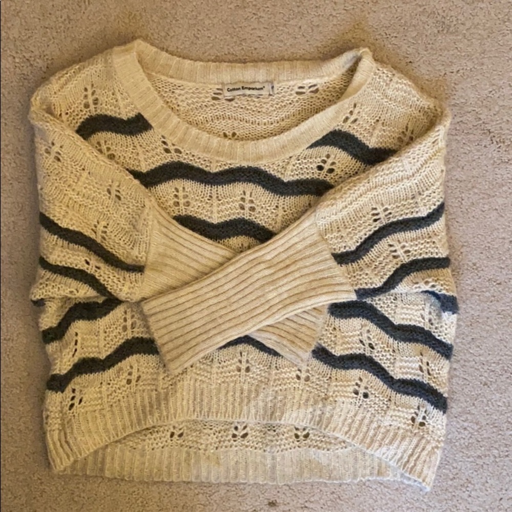Trendy Nordstrom knit sweater